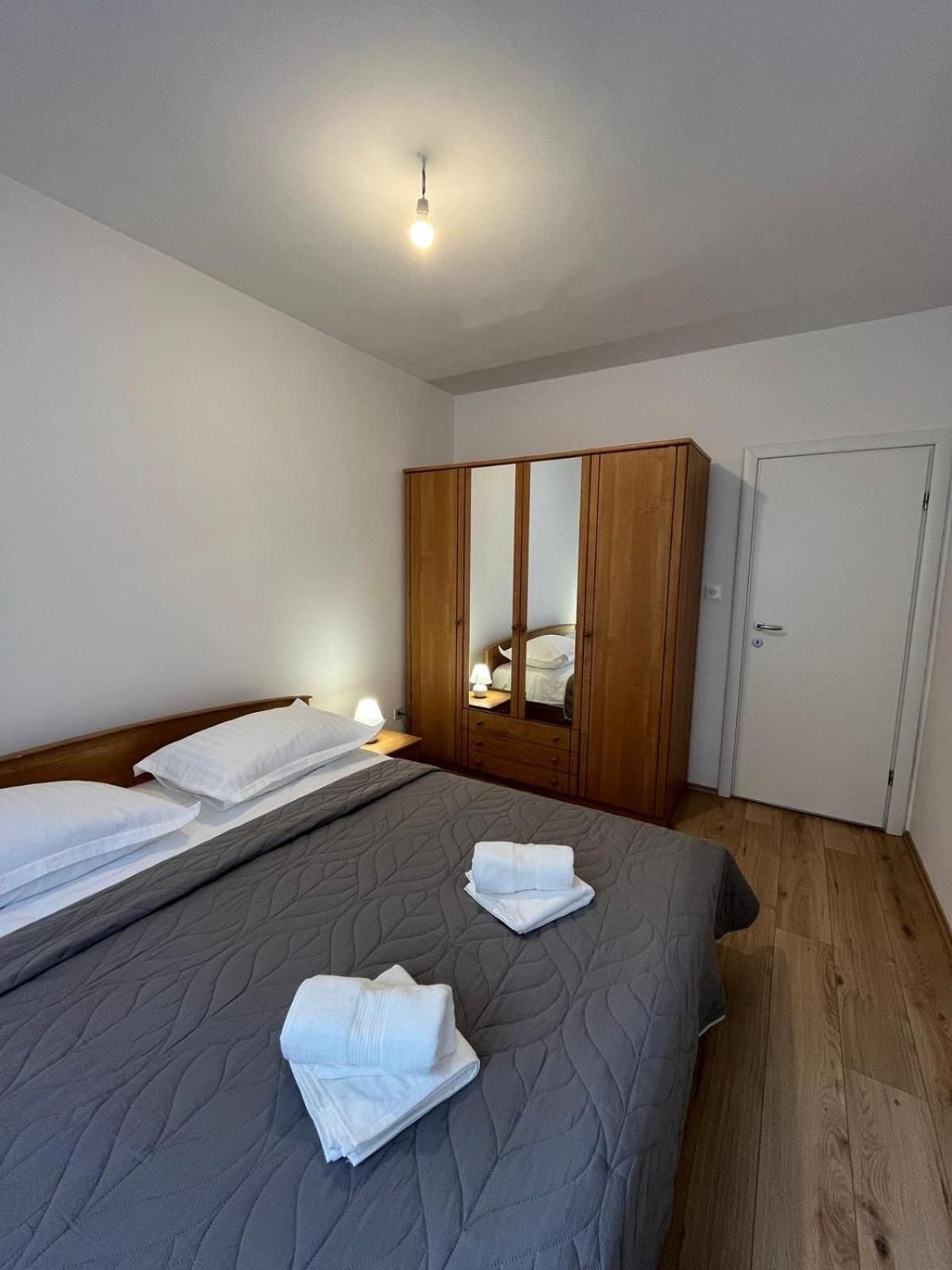 Apartment Ines Omiš Extérieur photo